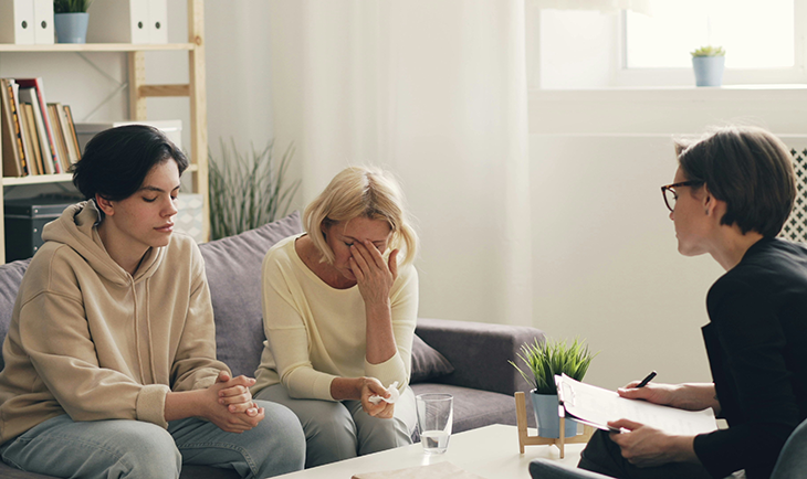 People receiving counseling